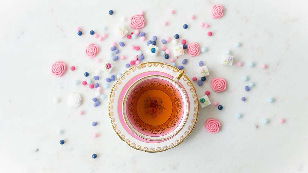 specialty sugars surrounding tea cup
